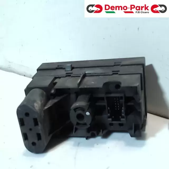 COMANDO LUCI Opel MERIVA - 1.7 CDTI 93 394 755  1