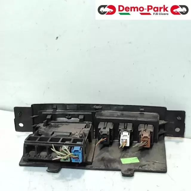 PULSANTIERA COMANDI CHIUSURA CENTRALIZZATA  Peugeot 207 FR56713502 1