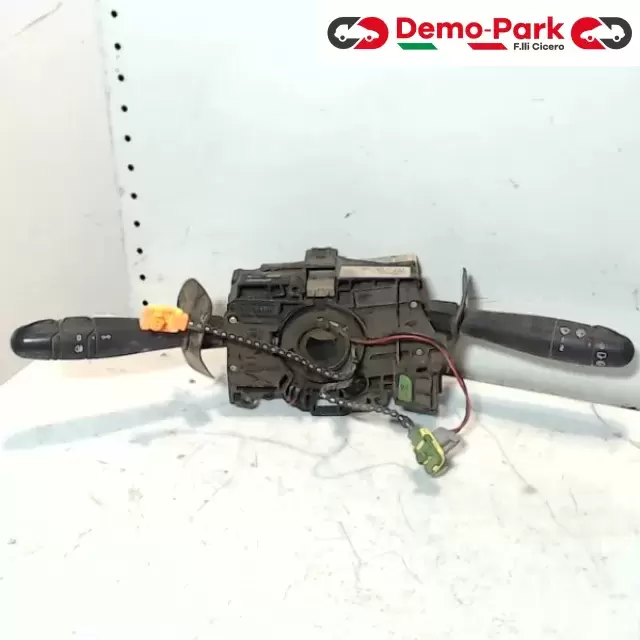 CAMBIO LUCI Renault CLIO II SERIE 61760002 0