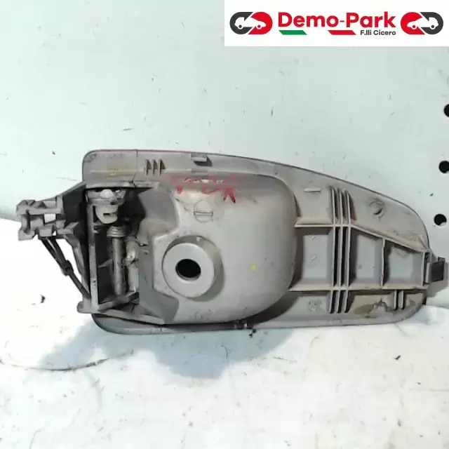 MANIGLIA INTERNA POST DX Lancia MUSA  1