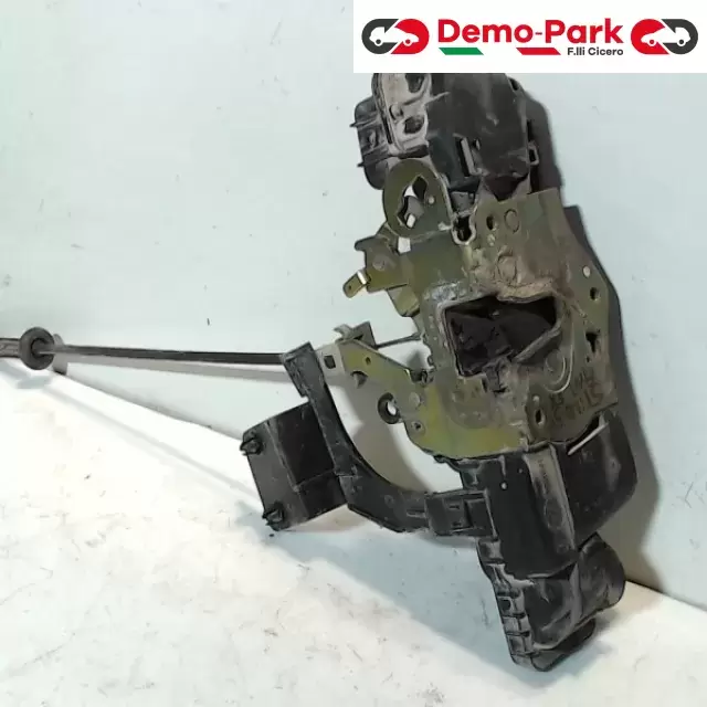 SERRATURA ANT SX 5P Fiat STILO  0