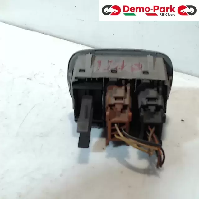 PULSANTIERA CENTRALE BLOCCO PORTA  Opel VIVARO 2.0 CDTI  1