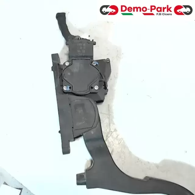 PEDALE ACCELLERATORE Volkswagen POLO 1.4 16 V 0 280 752 215  1