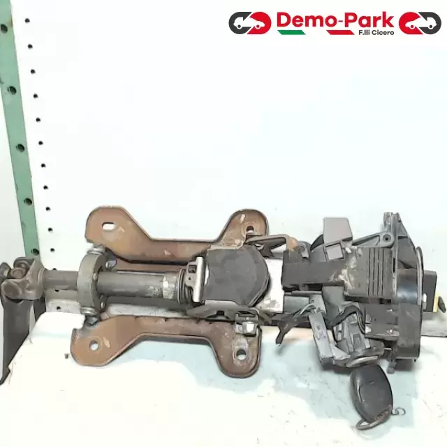 PIANTONE STERZO Ford FIESTA 226T-13N064-AC 1