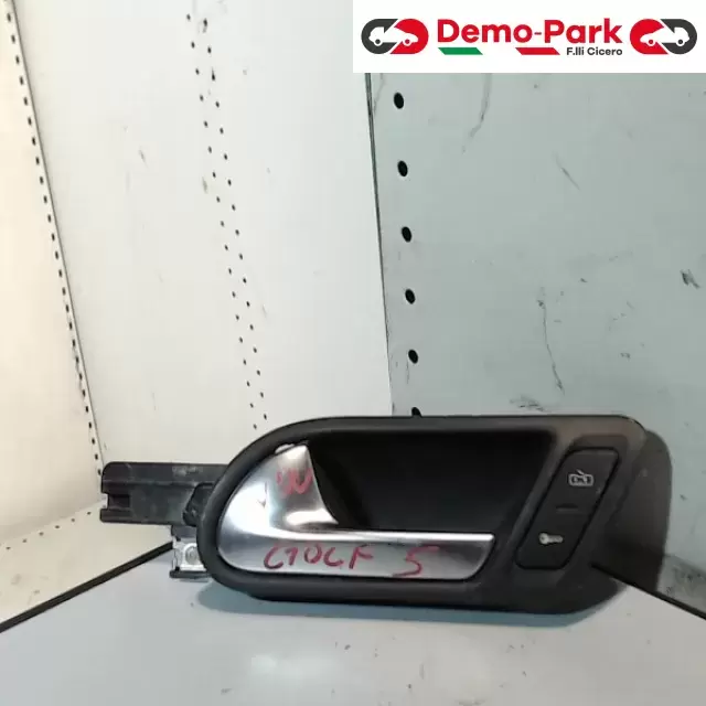 MANIGLIA INTERNA ANT. SX Volkswagen GOLF 5  0