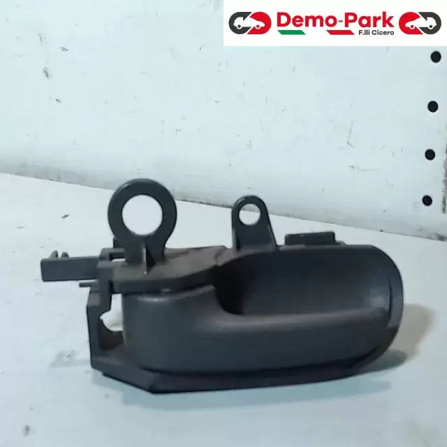 MANIGLIA INTERNA POST SX Toyota YARIS  0