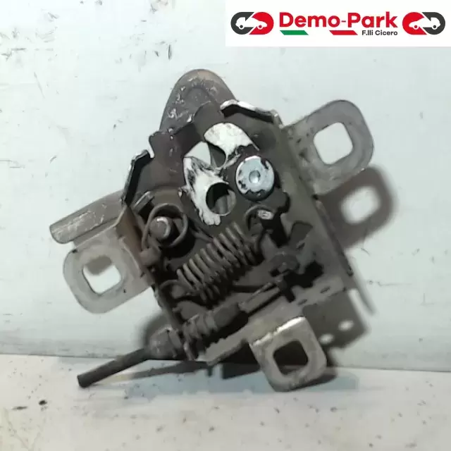 SERRATURA COFANO ANT. Fiat panda  1