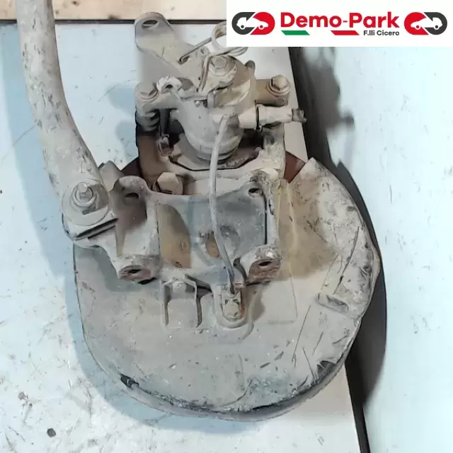 MONTANTE POST. DX Alfa Romeo 147 - 1.9 JTD  0