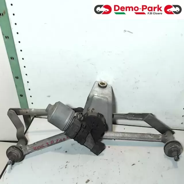MOTORINO TERGICRISTALLO ANTERIORE Peugeot 206 3P 0 390 241 523 0
