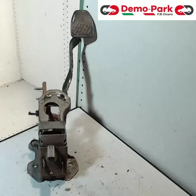 PEDALE FRENO Nissan QASHQAI 2.0 DCI E001046X11 1