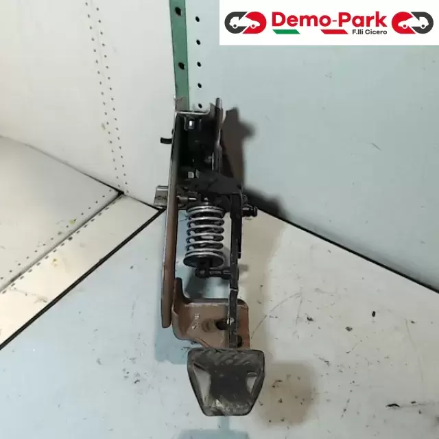 PEDALE FRIZIONE  Nissan QASHQAI 2.0 DCI E001U50X11 1