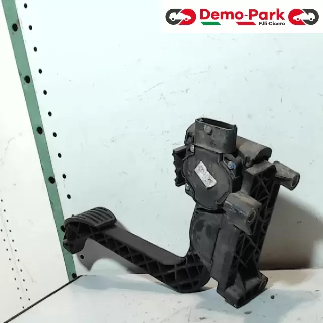PEDALE ACCELLERATORE Fiat MULTIPLA 1.9 JTD II 46825442 2