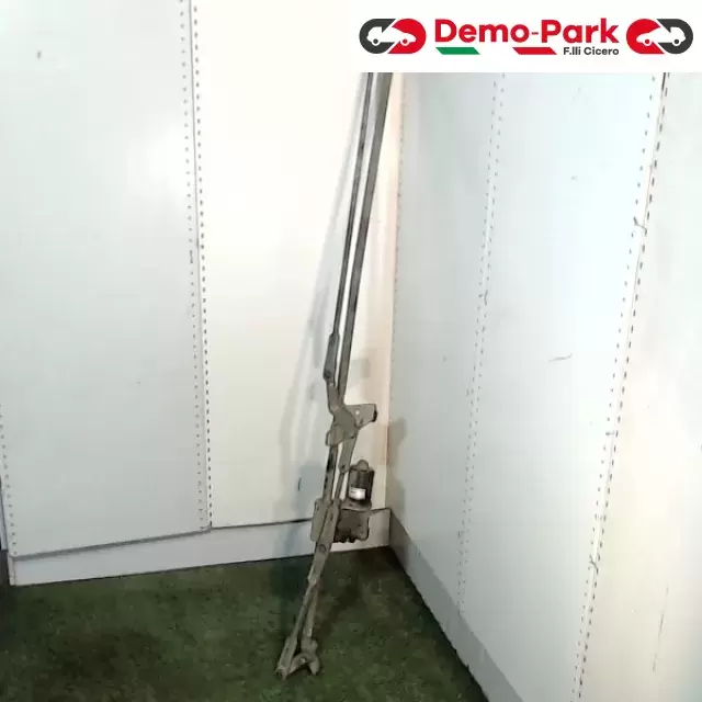 MOTORINO TERGICRISTALLO ANTERIORE Peugeot 307 404.638 0