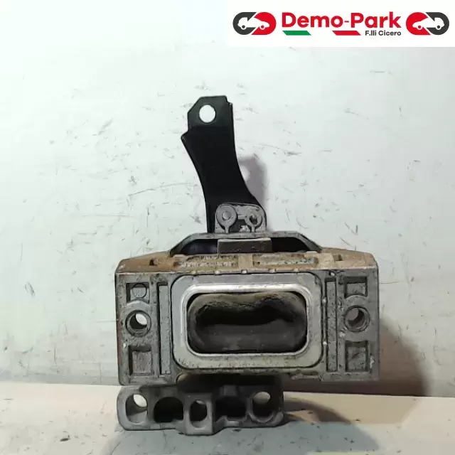 SUPPORTO MOTORE  Volkswagen GOLF 4 1.9 HL3-15M10 1
