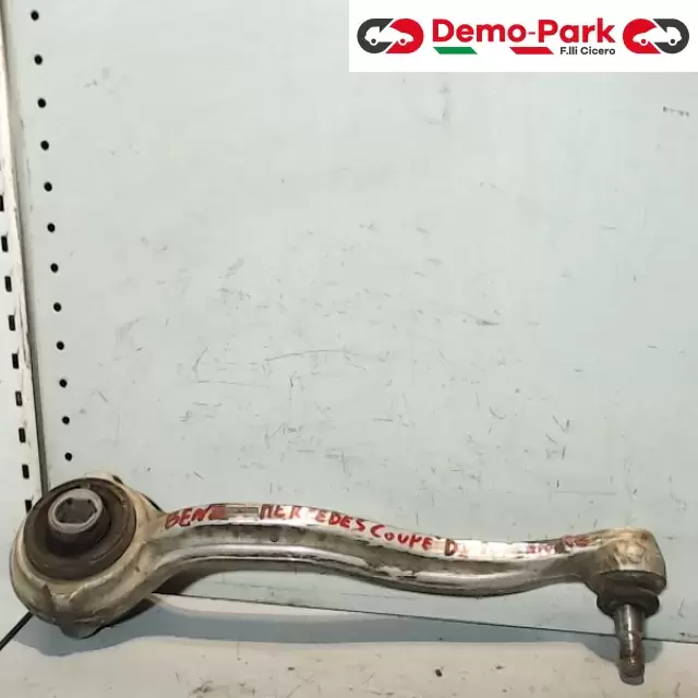 BRACCIO SUPERIORE DX Mercedes-benz CLASSE C COUPE' - 200  1