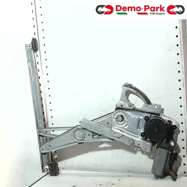 ALZAVETRO ANT. DX Toyota YARIS  0