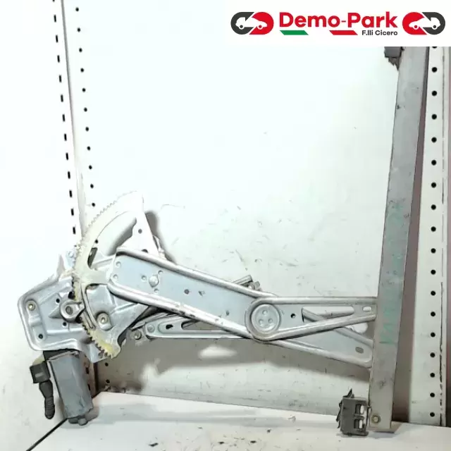 ALZAVETRO ANT. DX Toyota YARIS  1