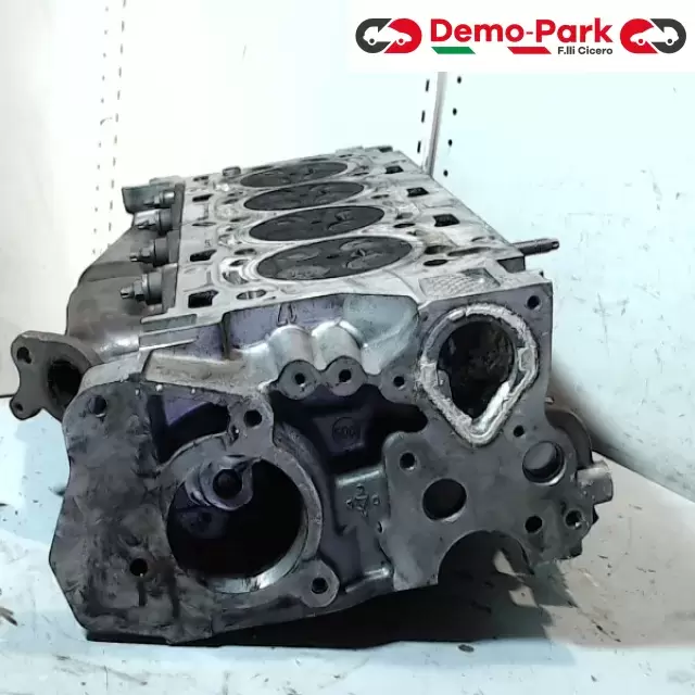 TESTATA Nissan QASHQAI 2.0 DCI 8200 842 432 5