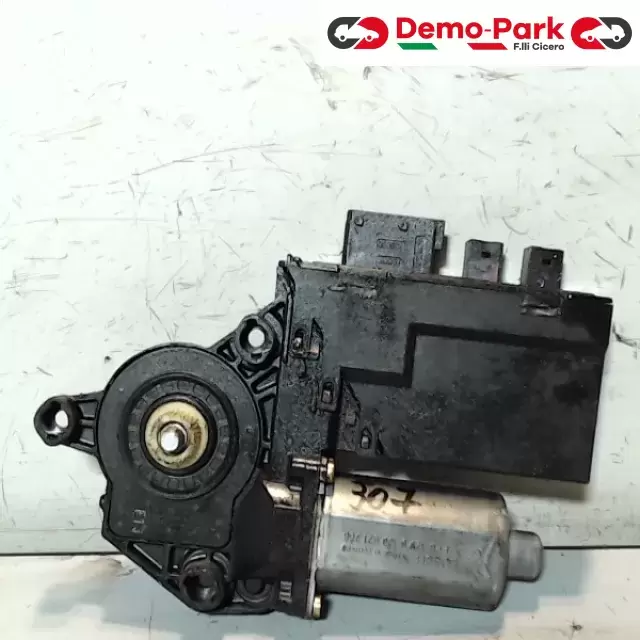 MOTORINO ALZAVETRO ANT. DX Peugeot 307 - 1.6 HDI 9637130480 0