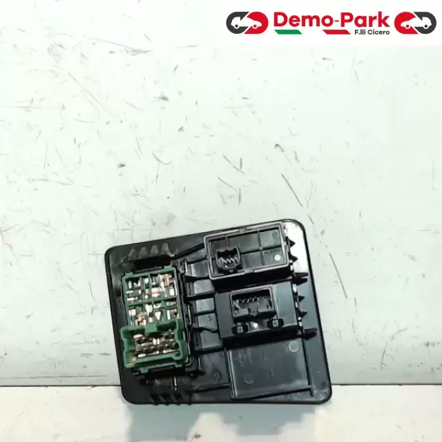 GRUPPO REGOLAZIONE FARI RETROVISORI ESP Nissan QASHQAI 2.0 DCI 68485-JD900 1