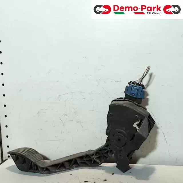 PEDALE ACCELLERATORE Fiat PUNTO 188 1.3 MJET 46829061 09315 1