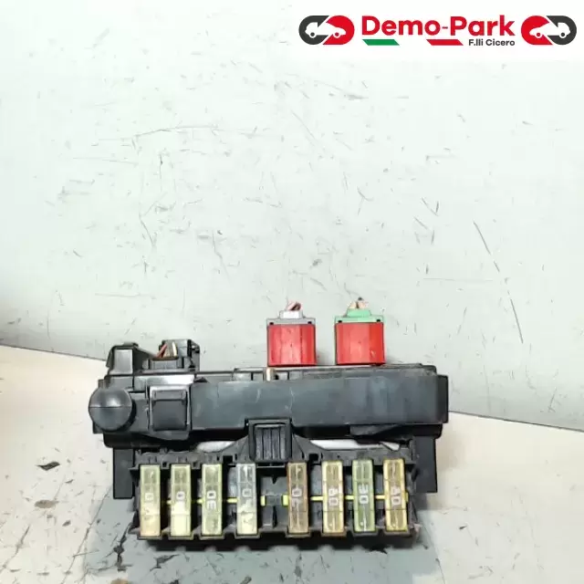BODY COMPUTER  Peugeot 1007 1.4 HDI 9650618380-00 2