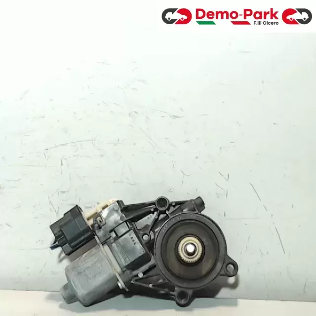 MOTORINO ALZAVETRO ANT. SX Ford FIESTA VI 0 130 822 404 0