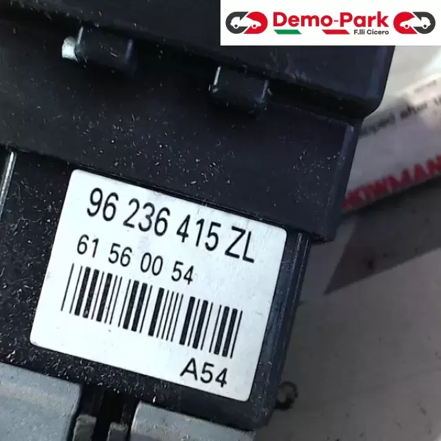 COMANDO FRECCE CitroЁn SAXO - 1.1 96 236 415 ZL 2