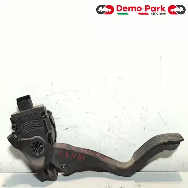 PEDALE ACCELERATORE CITROEN-PEUGEOT 308-C3 CitroЁn C3 1.4 HDI 96815530380-00 0