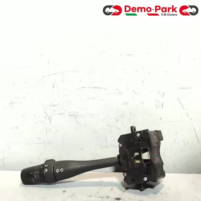 COMANDO FRECCE  Nissan MICRA K11 36828A 0