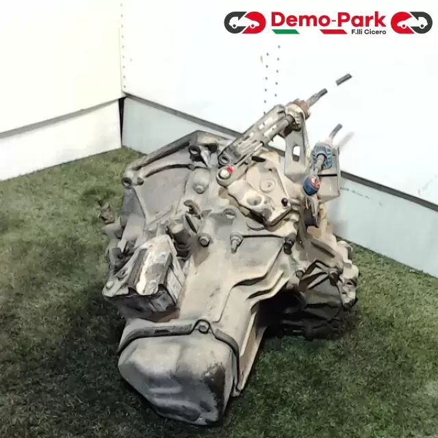 CAMBIO  CitroЁn C3 1.1I 20CF14 (0009495) 1