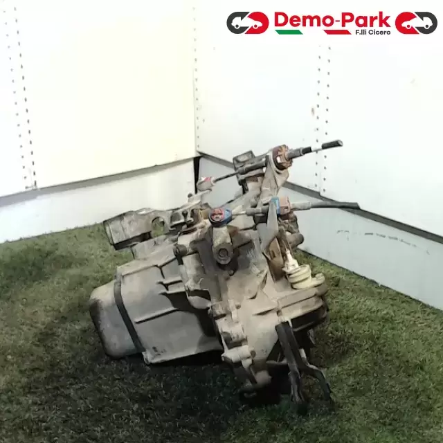 CAMBIO  CitroЁn C3 1.1I 20CF14 (0009495) 2