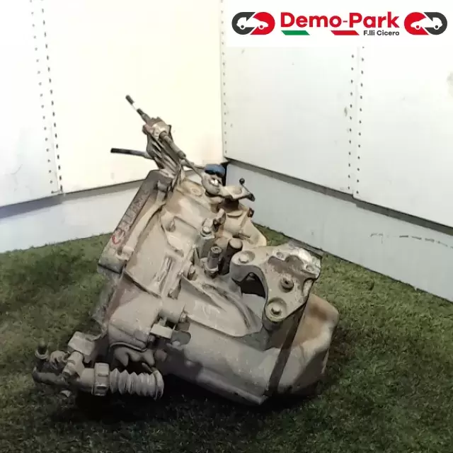 CAMBIO  CitroЁn C3 1.1I 20CF14 (0009495) 3