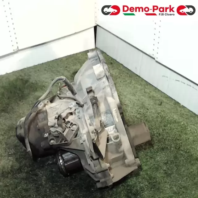 CAMBIO CLIO NOTE  MICRA  Nissan MICRA K12 1.2 JH3 103 (C 117886) 1