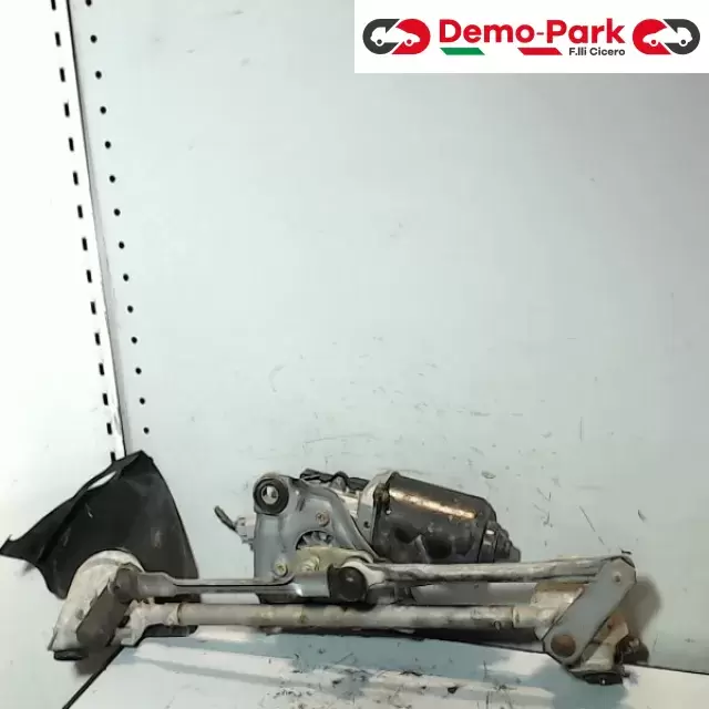 MOTORINO TERGICRISTALLO ANTERIORE Toyota YARIS 1.4 D4D  1