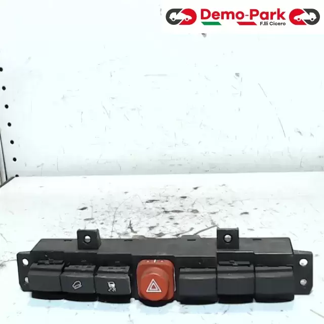 PULSANTIERA CENTRALE  LUCE DI EMERGENZA  Opel ANTARA 2.0 CDTI 96628414 0
