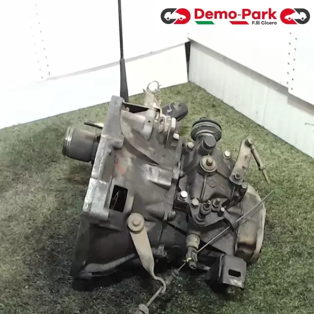 CAMBIO FIAT-LANCIA Lancia Y10 1.1 FIRE 7703203 1