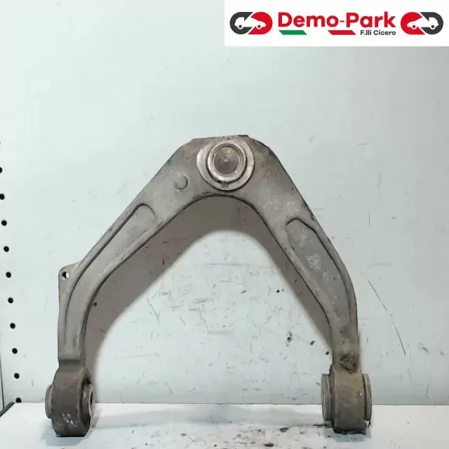 BRACCIO OSCILLANTE ANT SX SUPERIORE Alfa Romeo 159 1.9 JTD 6M SW 51754535 1