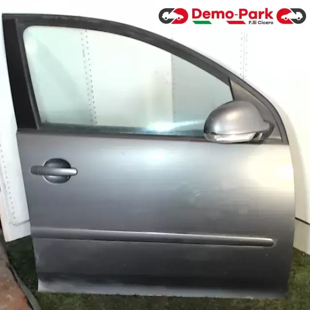 PORTIERA ANT DX 5P Volkswagen GOLF V  0