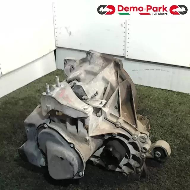 CAMBIO  Ford FIESTA VI 1.4 B 3S6R 7002 AB 0