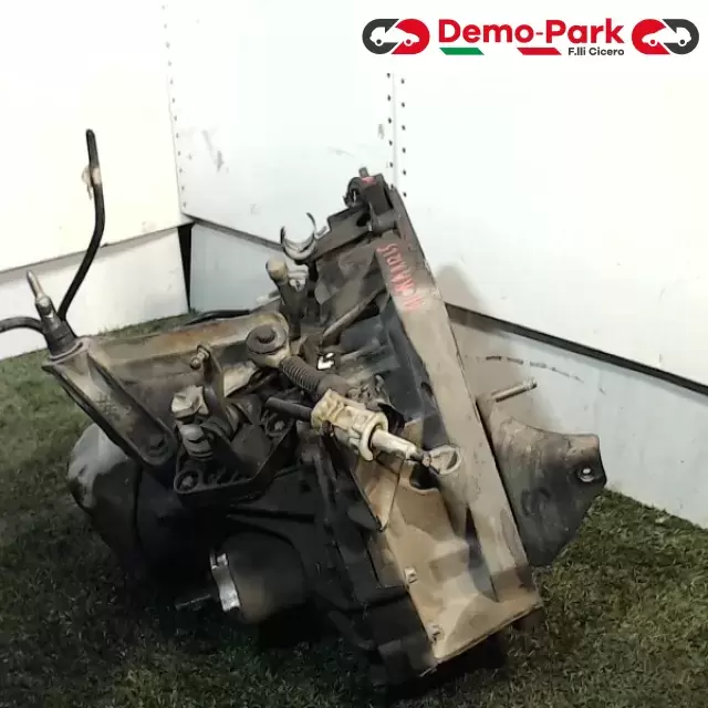 CAMBIO MEGANE - MICRA  Nissan MICRA K12 1.5 DCI JR5 114 2