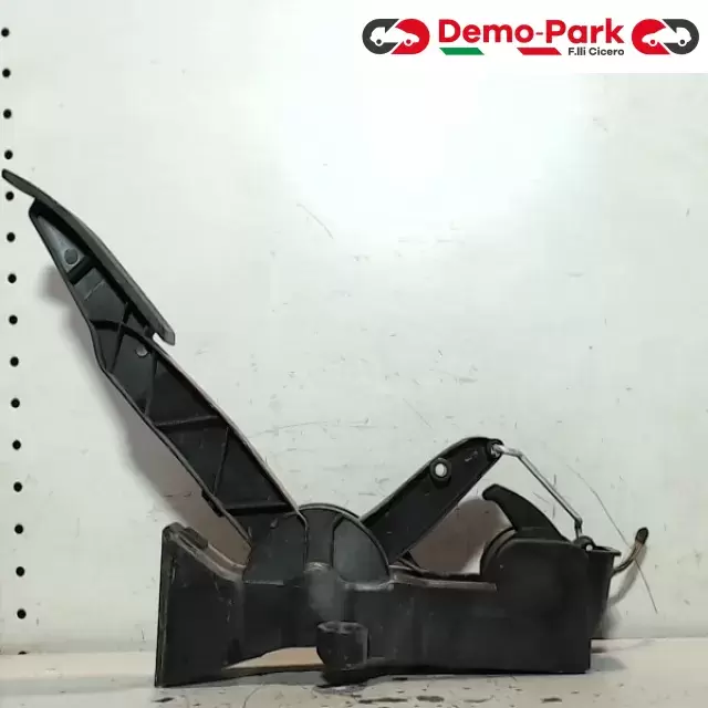 PEDALE ACCELERATORE CLASSE A-B Mercedes-benz CLASSE A - 170  CDI W169 A1693000304 1