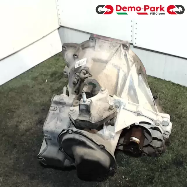 CAMBIO MOTORE FXJA Ford FUSION 1.4 98WTF096AC 0