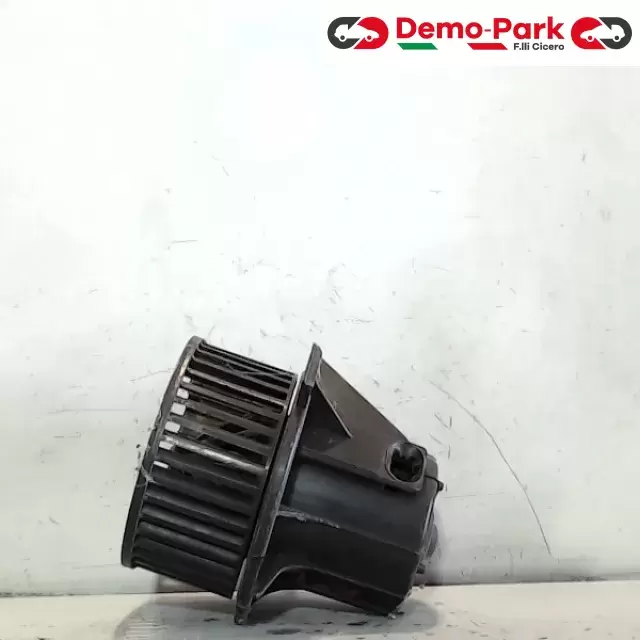 VENTOLA ABITACOLO CITROÉN C4 COUPÉ - PEUGEOT 307 Peugeot 307 1.6 HDI PF2A1 B9506 1