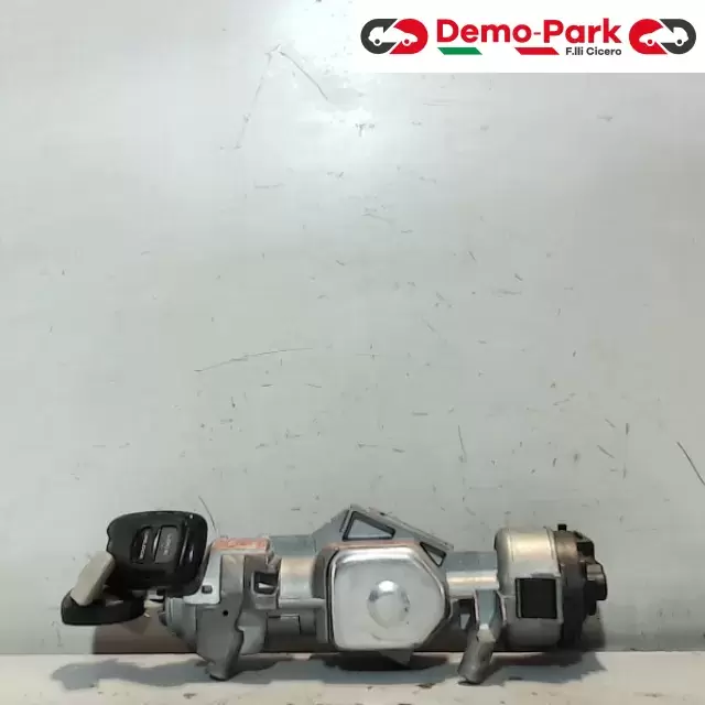 BLOCCASTERZO  Mazda 3 - 1.6 HDI 3M51-3F880-AB 0