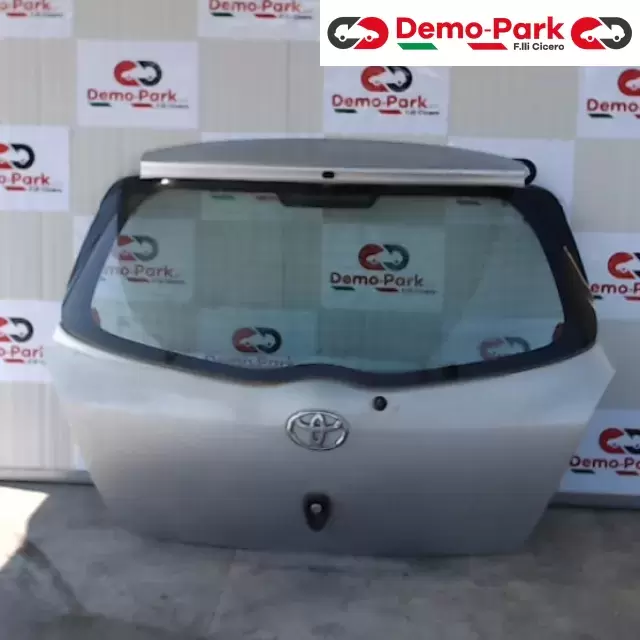 COFANO POSTERIORE Toyota YARIS II SERIE  0