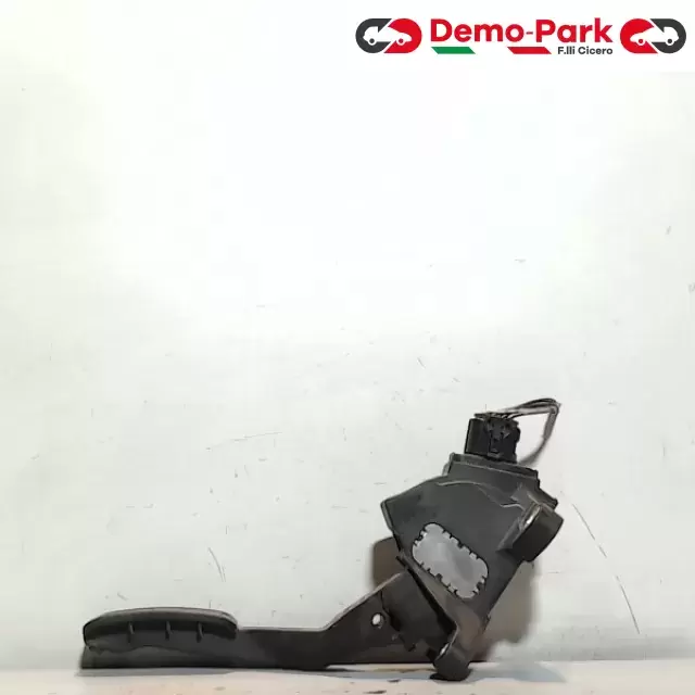 PEDALE ACCELERATORE Toyota YARIS 1.4 D4D II SERIE 78110 0D 030  1