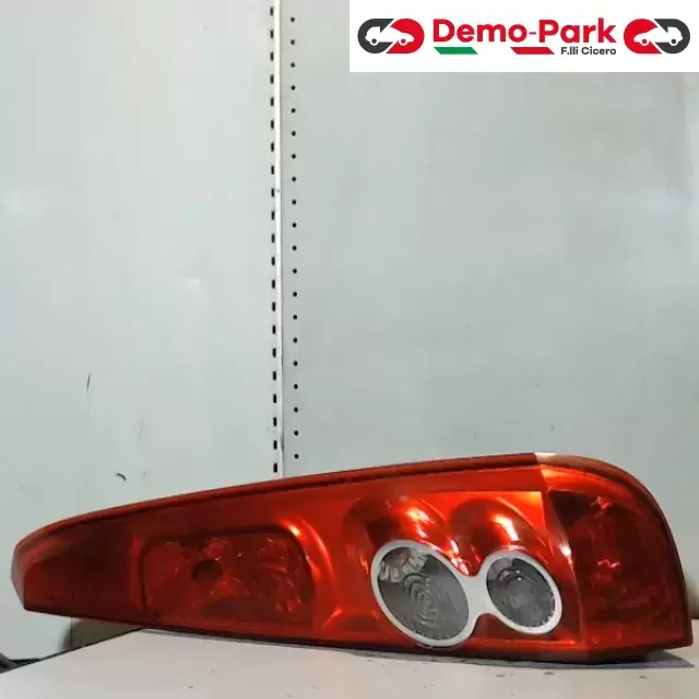 STOP DX  Ford FIESTA V  0