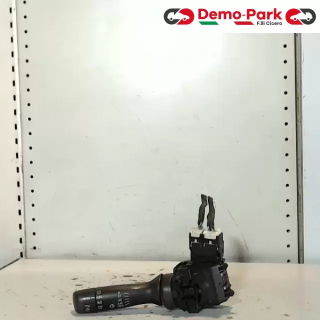 COMANDO TERGICRISTALLI Toyota YARIS - 1.4 D4D II SERIE  0