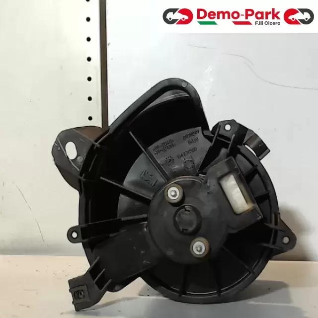 VENTOLA ABITACOLO FIAT - OPEL  Fiat GRANDE PUNTO EVO 199 164230100 0